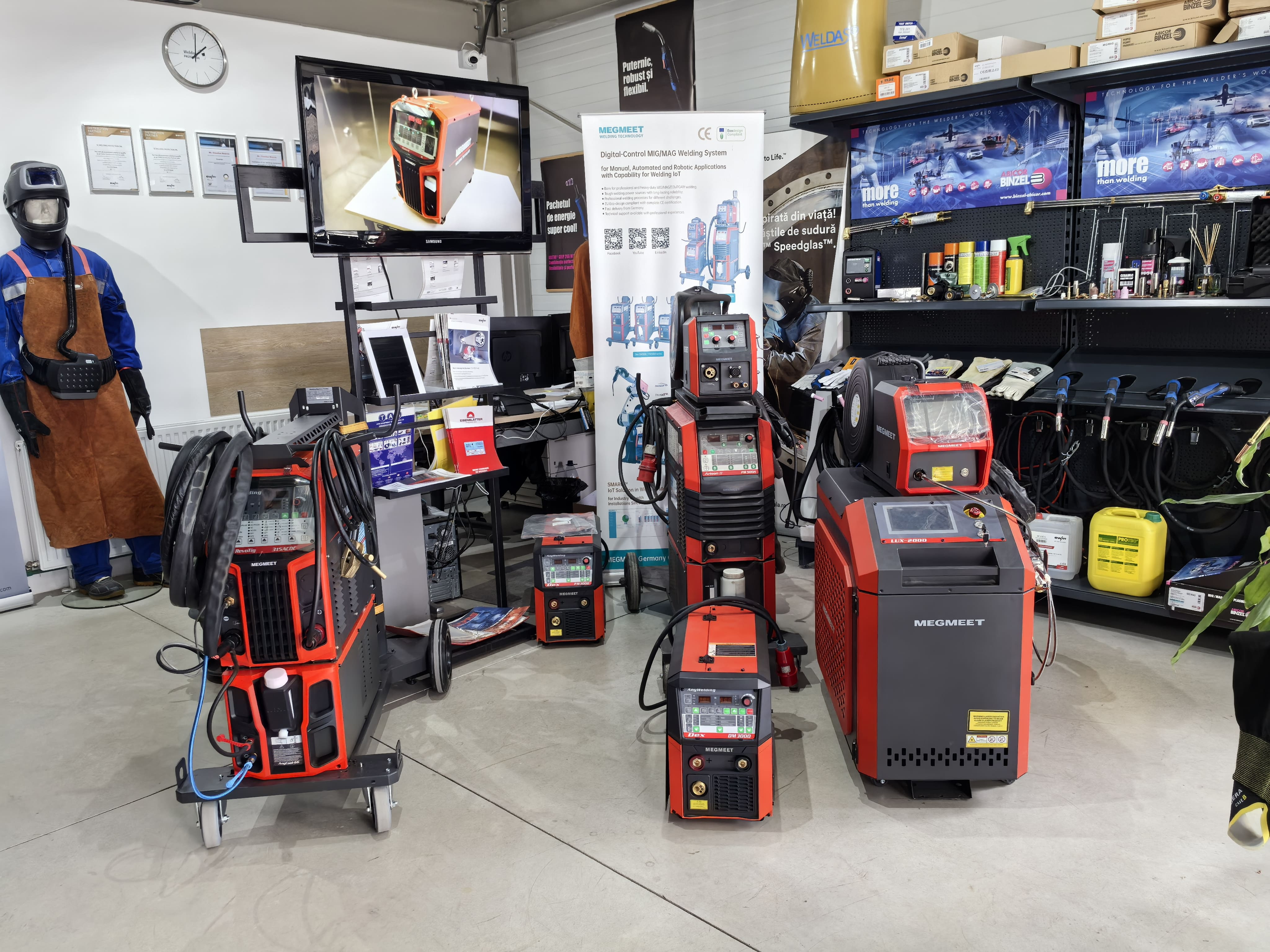 Megmeet GMAW TIG LASER Welders in Welding Protection.jpg